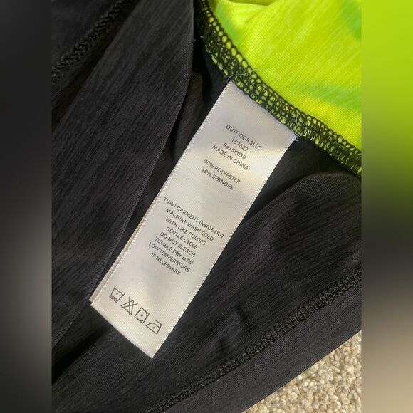 ((4 PIECE)) BOYS TEE TSHIRT BUNDLE EDDIE BAUER SIZE XS - 5/6 - Picture 10 of 13